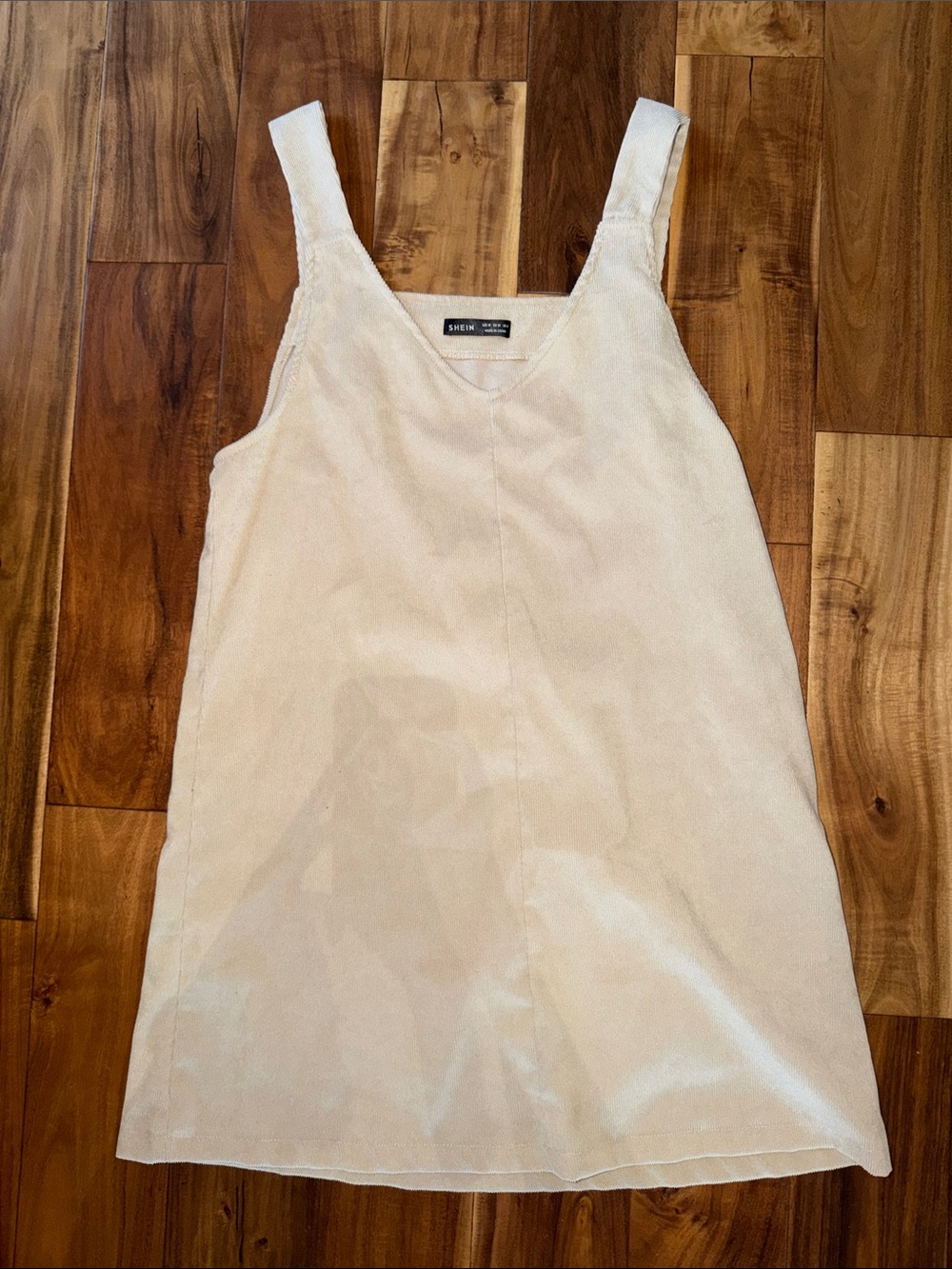 SHEIN Cream V-Neck Sleeveless Midi Dress